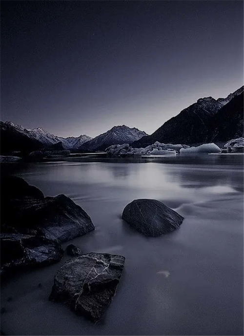 貝佳斯巖板 光影下的自然石紋，純粹之美的永恒定格